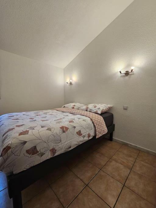 Appartement 50M2 Village Vacances Arles Bagian luar foto
