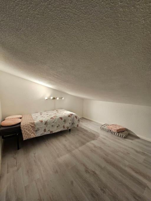 Appartement 50M2 Village Vacances Arles Bagian luar foto